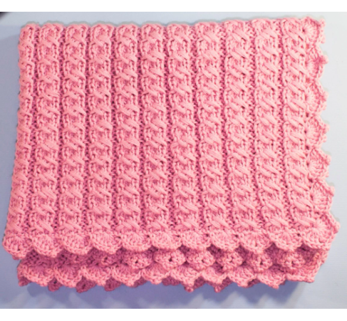 Soft pink blanket pattern