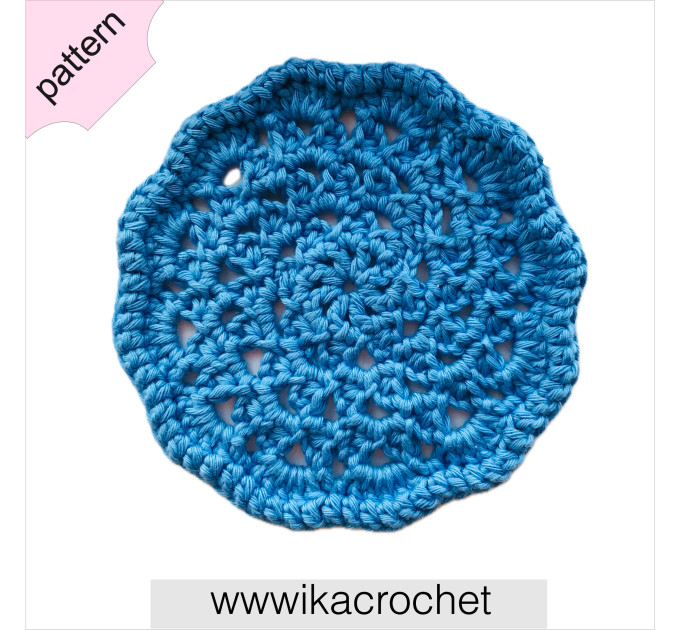 Blue flower crochet coaster pattern